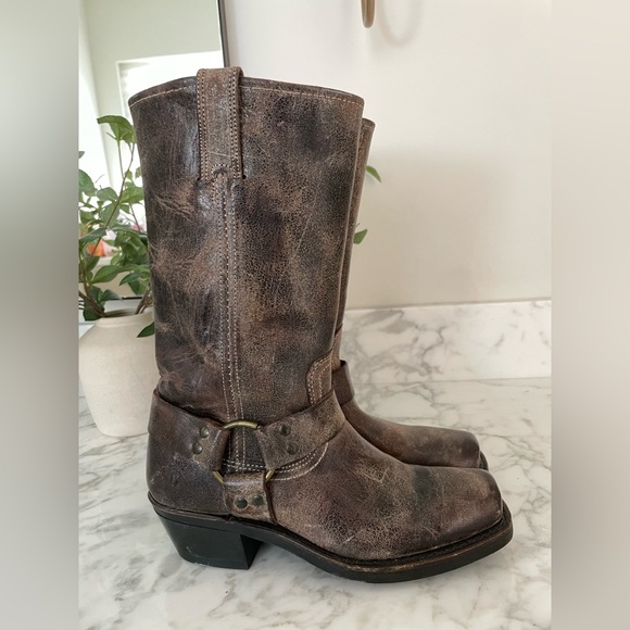 Frye Shoes - Frye Harness Biker Boots 12R Brown Distressed Leather Size 7 Med Width Moto USA
